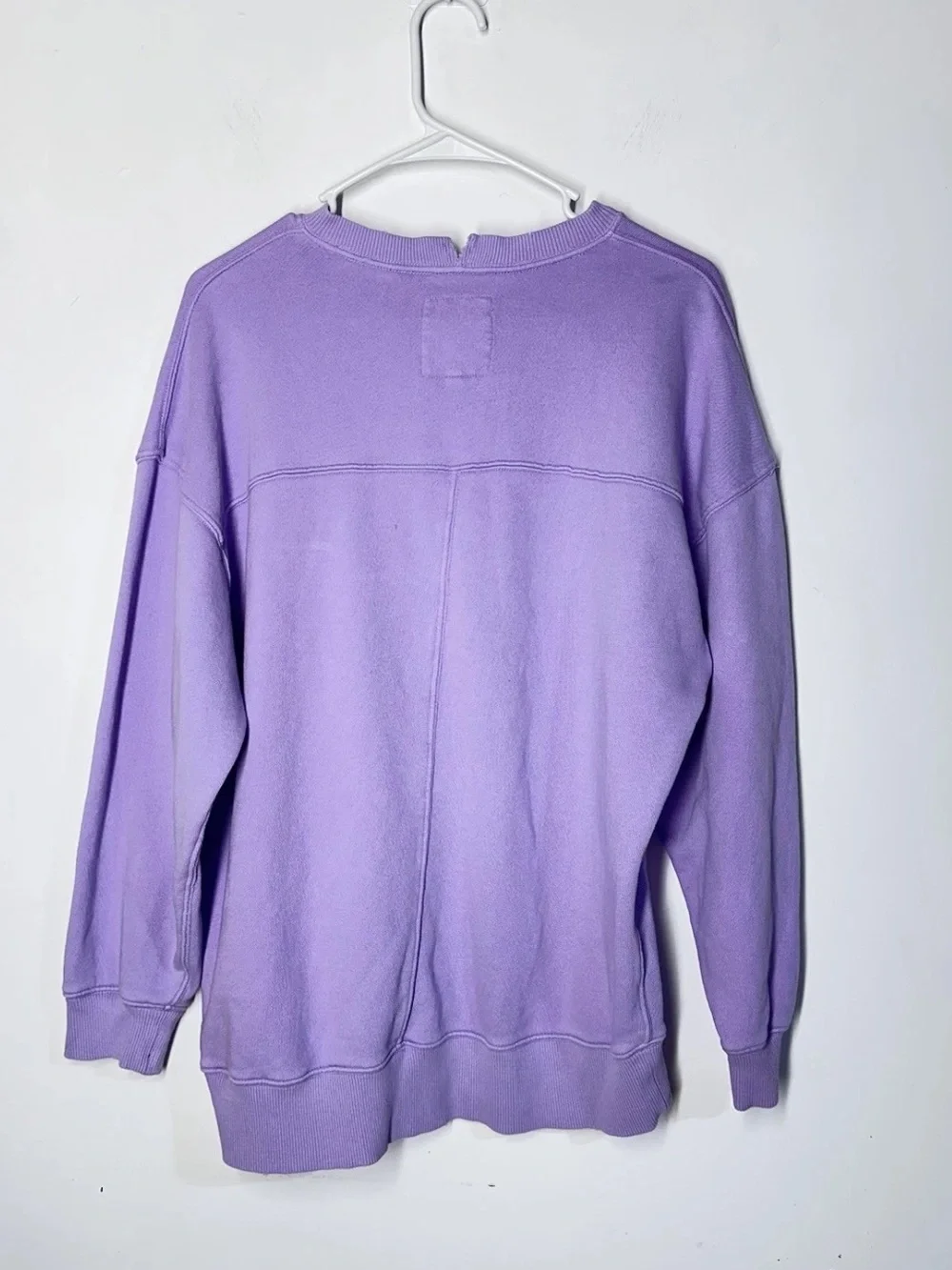 AERIE Women’s Lavender Going Off The Rails” Graphic Crewneck Sweatshirt Size XS